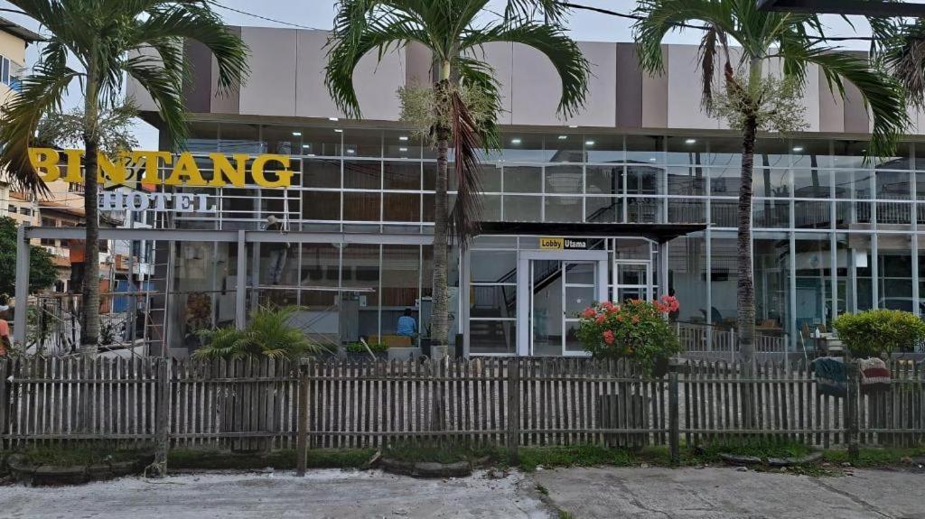 Bintang 2*